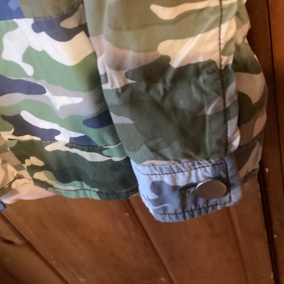 Fun feminine camo utility jacket GAP LARGE New, no tags. - Picture 5 of 6